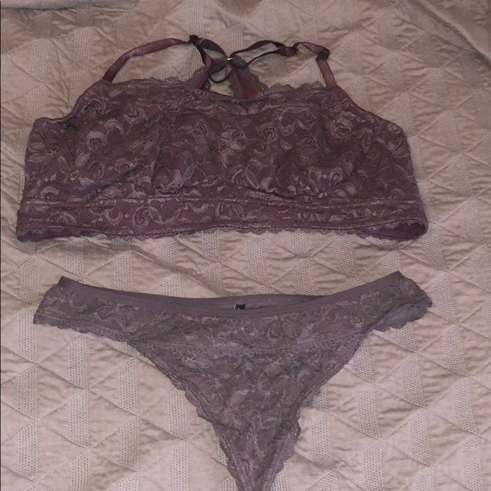 Adore me- bralette and panty set